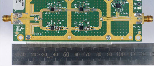 Detailaufnahme im Labor für Hoch- und Höchstfrequenztechnik